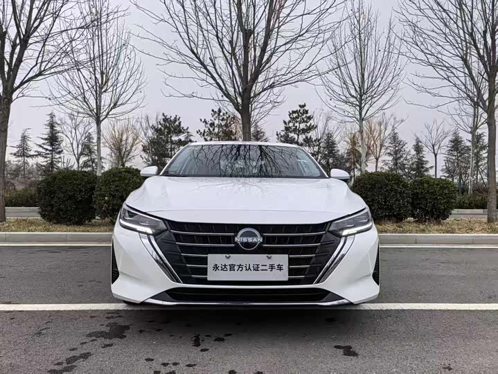 Фото 2 - Nissan Sylphy