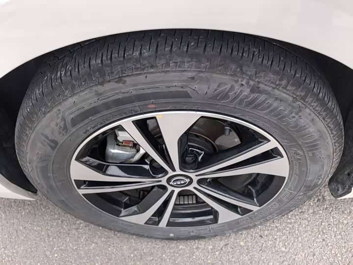 Фото 8 - Nissan Sylphy