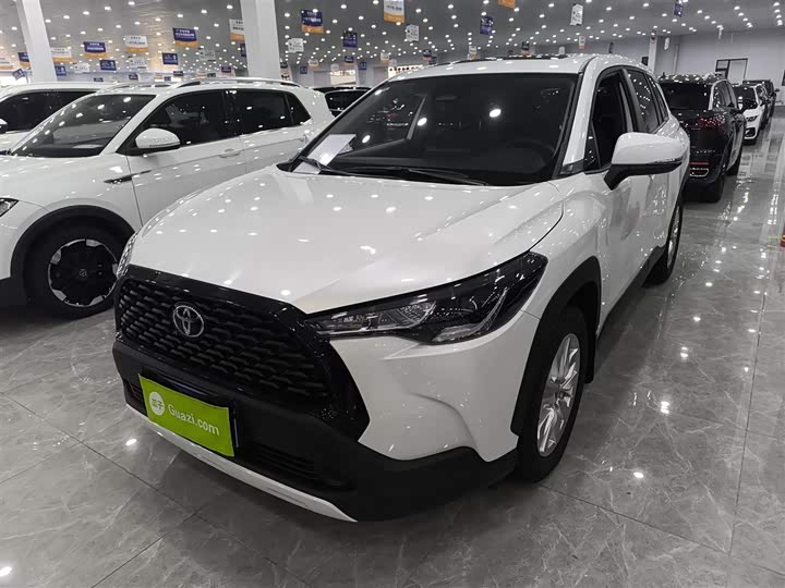 Фото 2 - Toyota Corolla Cross