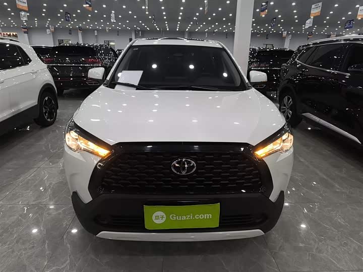 Фото 3 - Toyota Corolla Cross