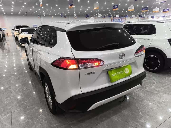 Фото 5 - Toyota Corolla Cross