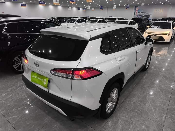 Фото 7 - Toyota Corolla Cross