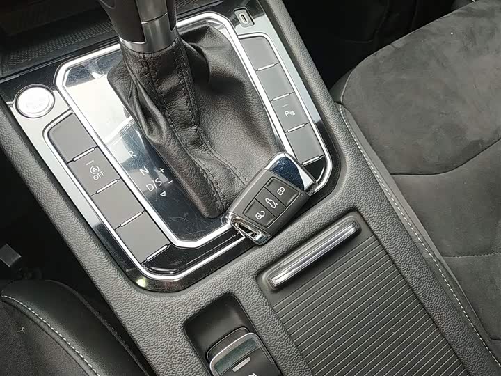 Фото 9 - Volkswagen CC