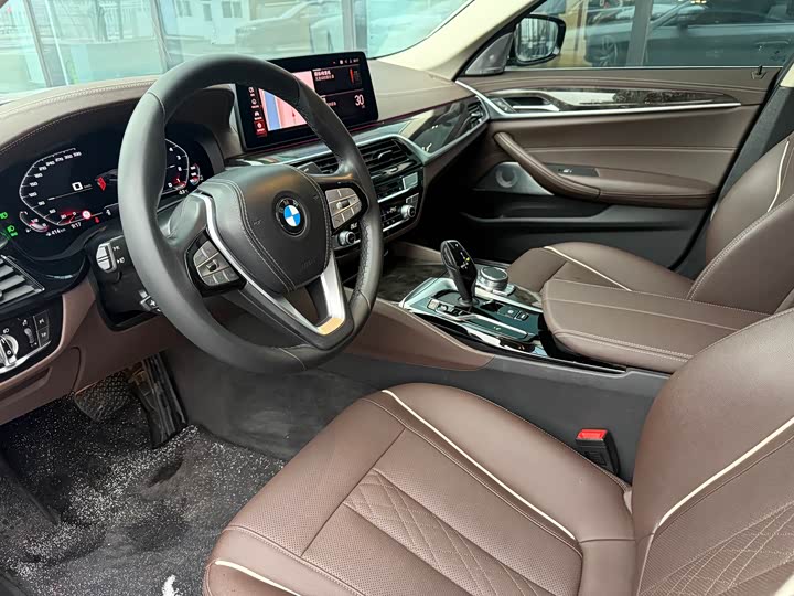 Фото 4 - BMW 5 Series