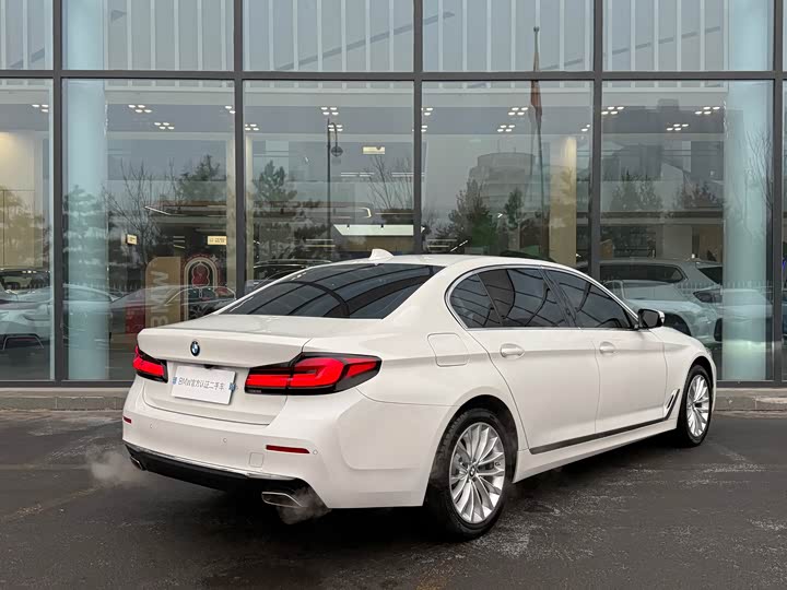 Фото 7 - BMW 5 Series