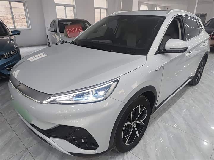 Фото 2 - BYD Yuan Plus