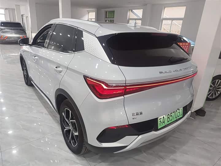 Фото 5 - BYD Yuan Plus