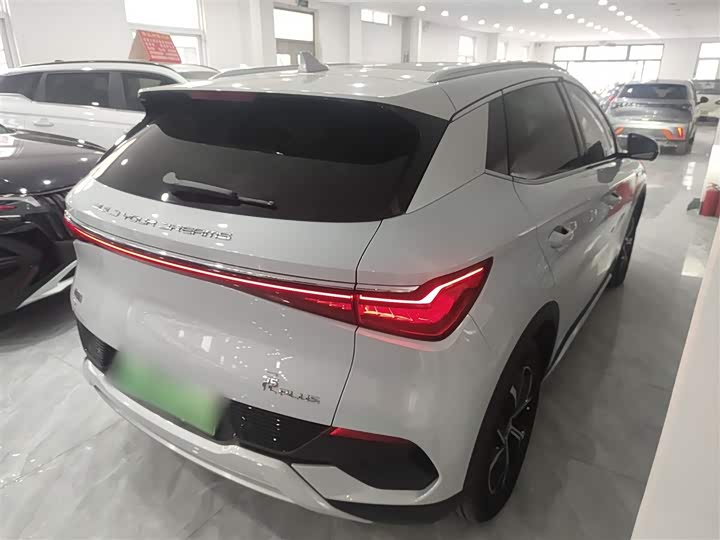 Фото 7 - BYD Yuan Plus