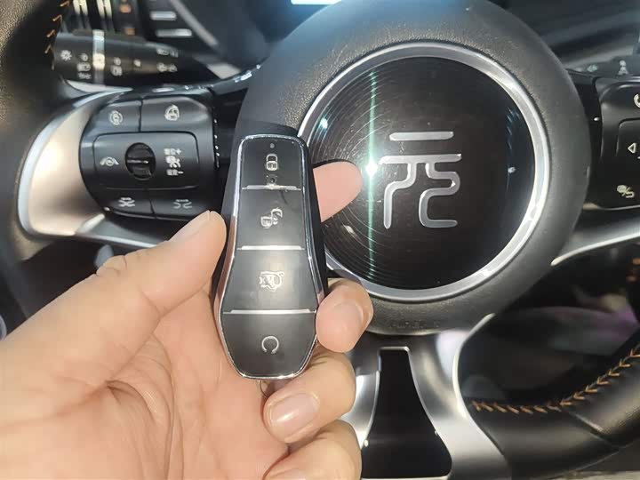 Фото 9 - BYD Yuan Plus