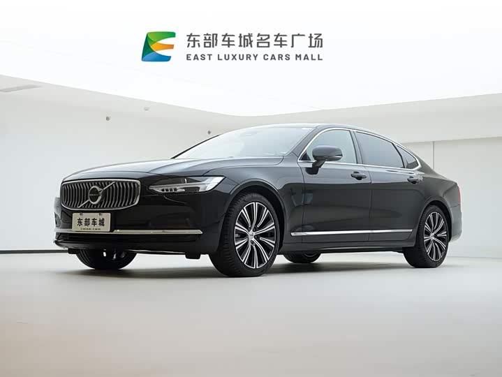 Фото 1 - Volvo S90