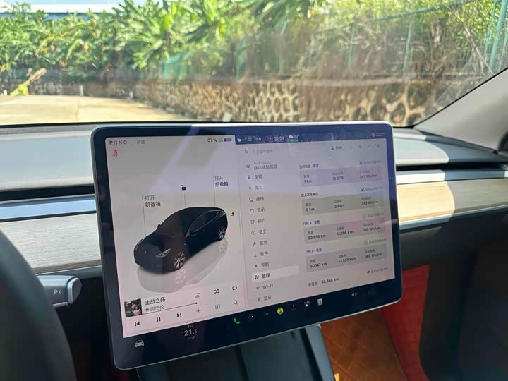 Фото 9 - Tesla Model Y