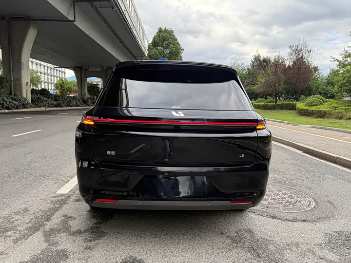 Фото 7 - LiXiang L8