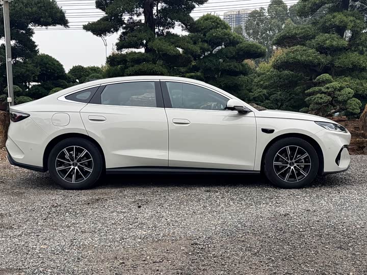 Фото 4 - BYD Seal 06 Hybrid/EV