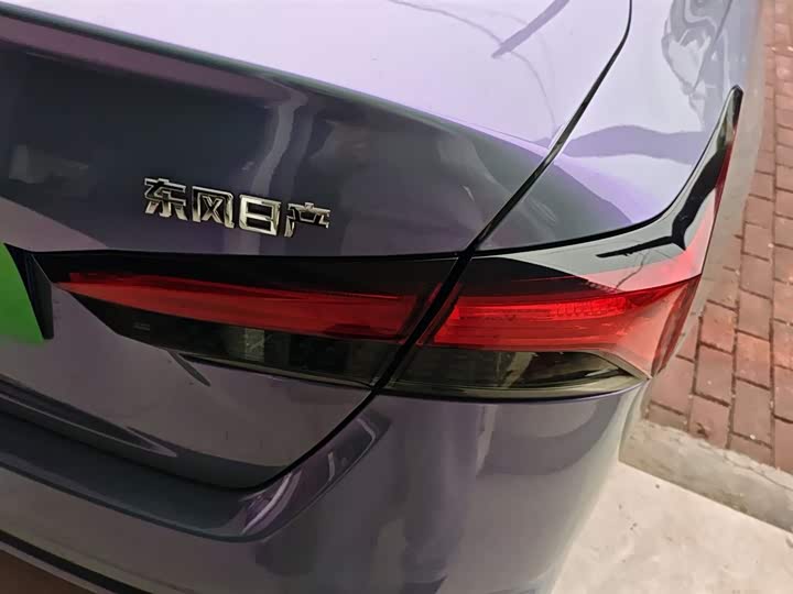 Фото 8 - Nissan Teana