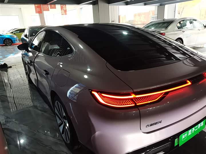 Фото 5 - Geely Galaxy E8