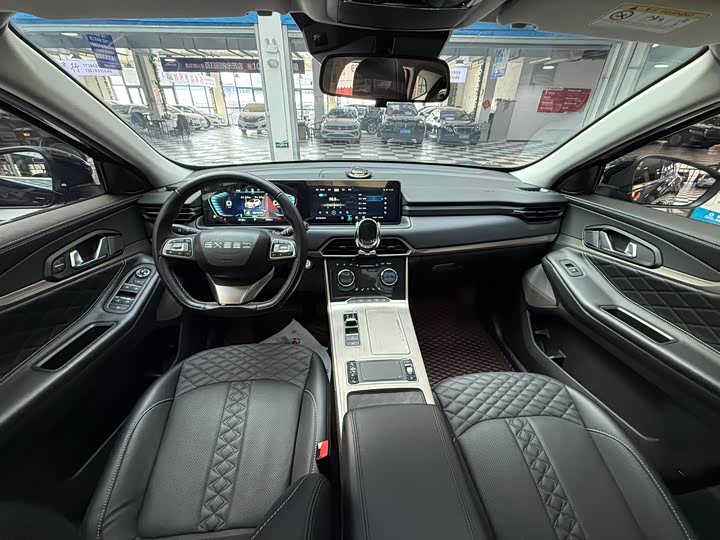 Фото 7 - Exeed TXL