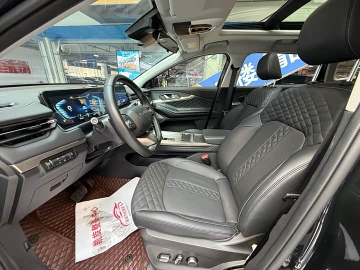 Фото 8 - Exeed TXL