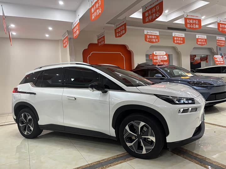 Фото 5 - GAC Aion V