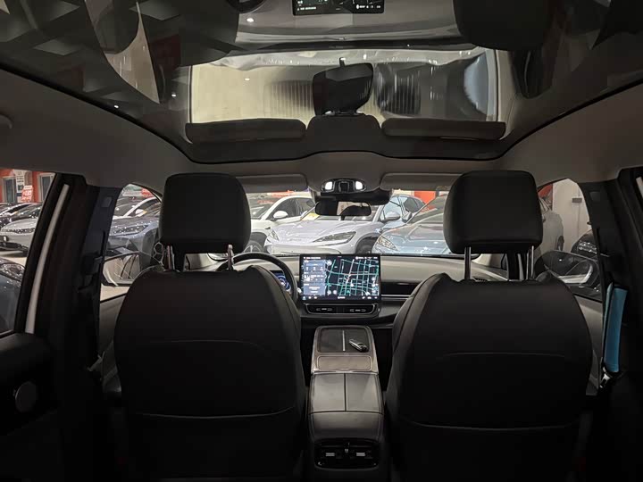 Фото 9 - GAC Aion V