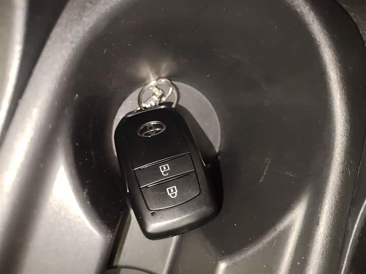 Фото 9 - Toyota Frontlander