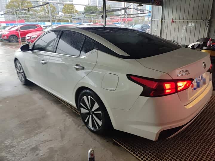 Фото 5 - Nissan Teana