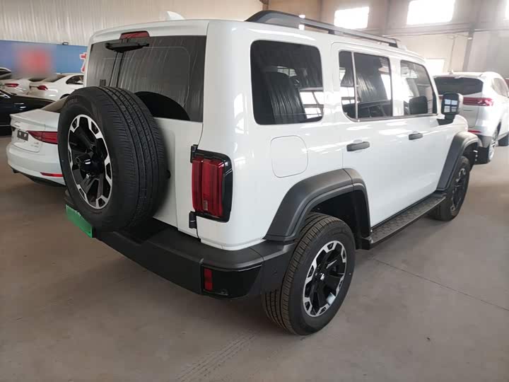 Фото 7 - Tank 300 Hybrid