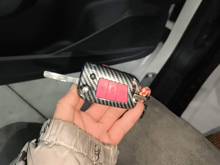 Фото 9 - Volkswagen Lavida