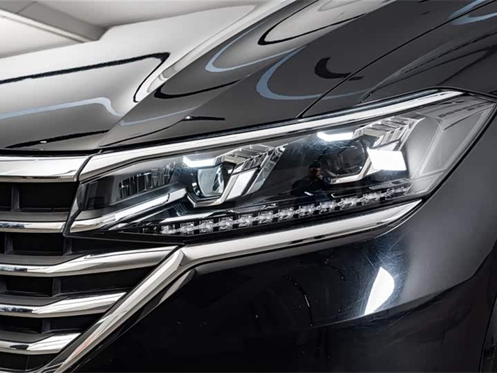 Фото 4 - Volkswagen Viloran