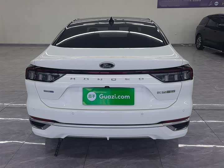 Фото 6 - Ford Mondeo