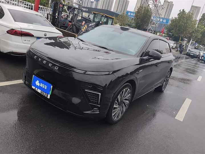 Фото 1 - Exeed Sterra ET