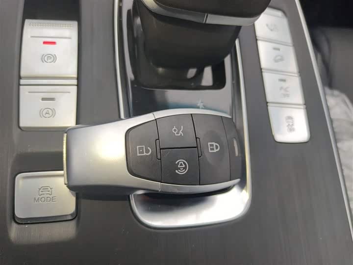 Фото 9 - Beijing EU5 Plus