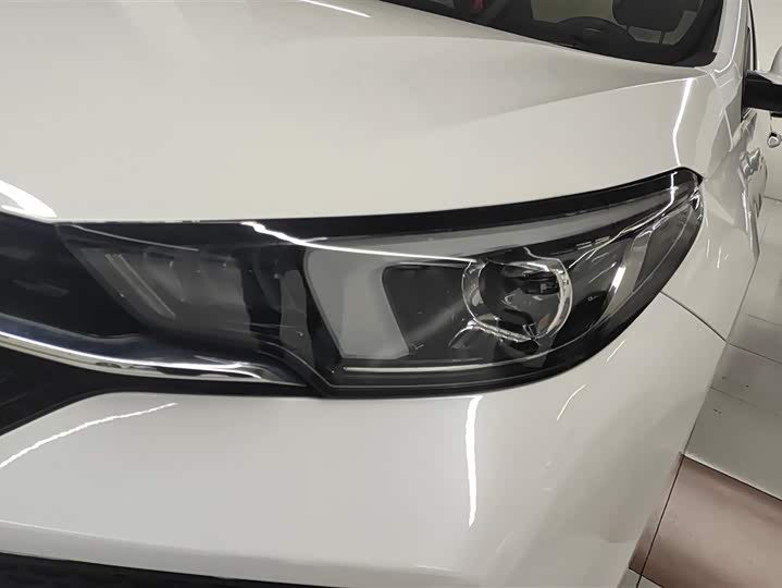 Фото 5 - Chery Omoda S5 (Arrizo 5 Plus)