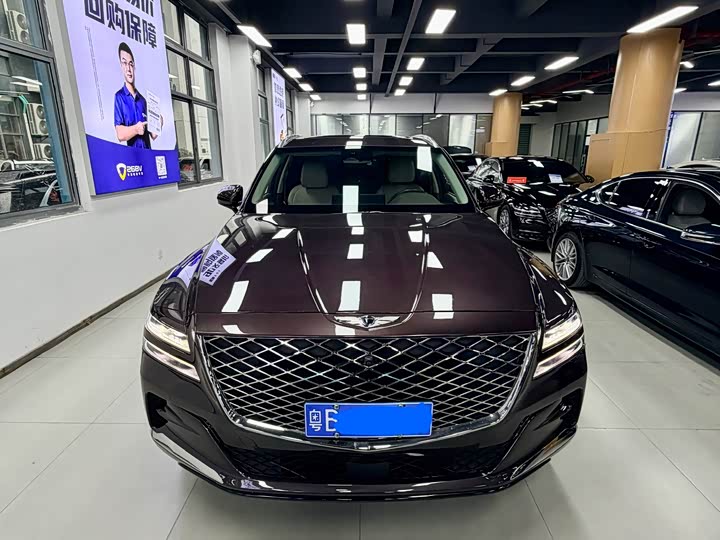 Фото 2 - Genesis GV80