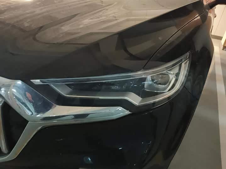 Фото 5 - Hongqi HS5