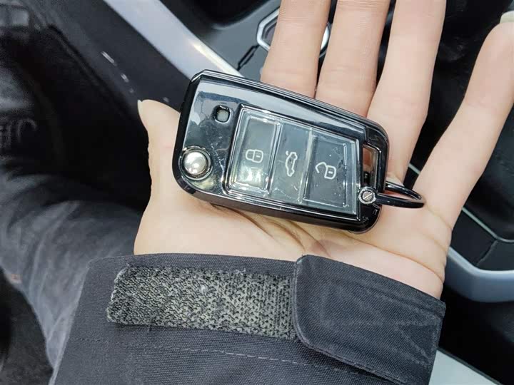 Фото 9 - Volkswagen Polo