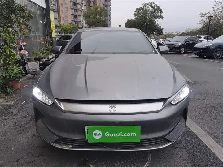 Фото 3 - BYD Qin Plus