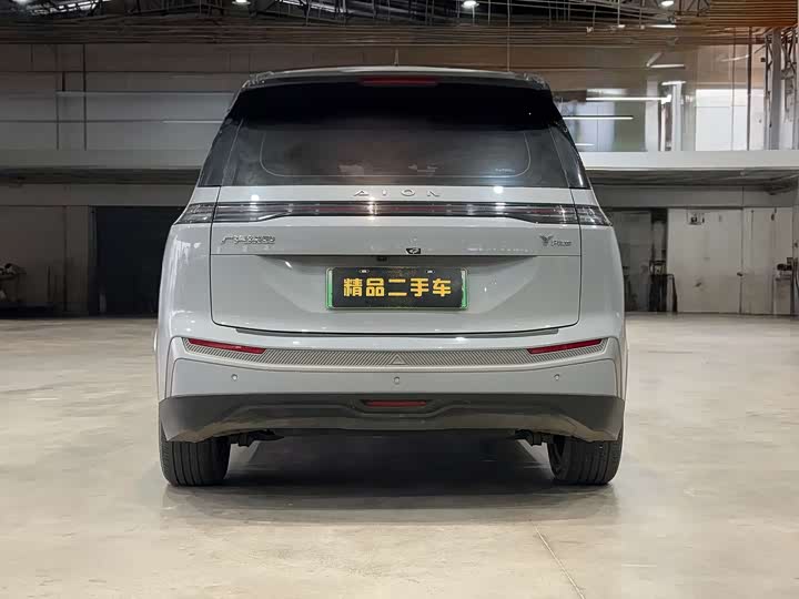 Фото 2 - GAC Aion Y