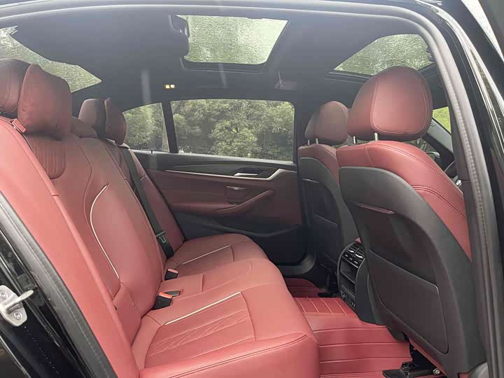 Фото 7 - BMW 5 Series