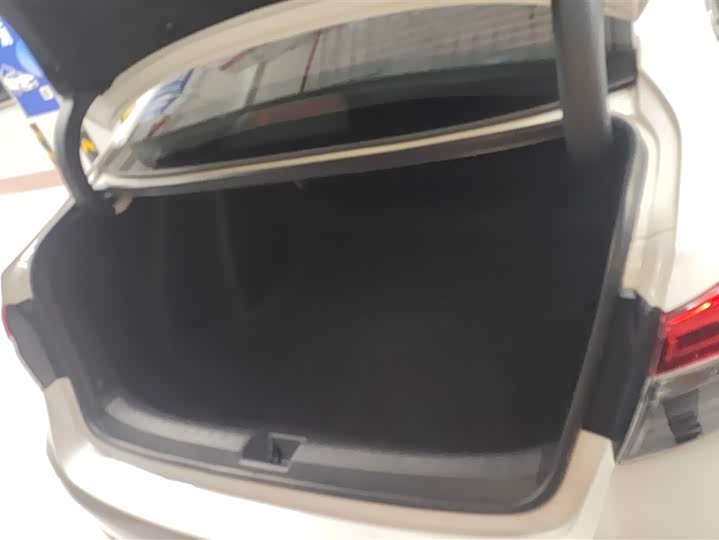 Фото 4 - Honda Civic