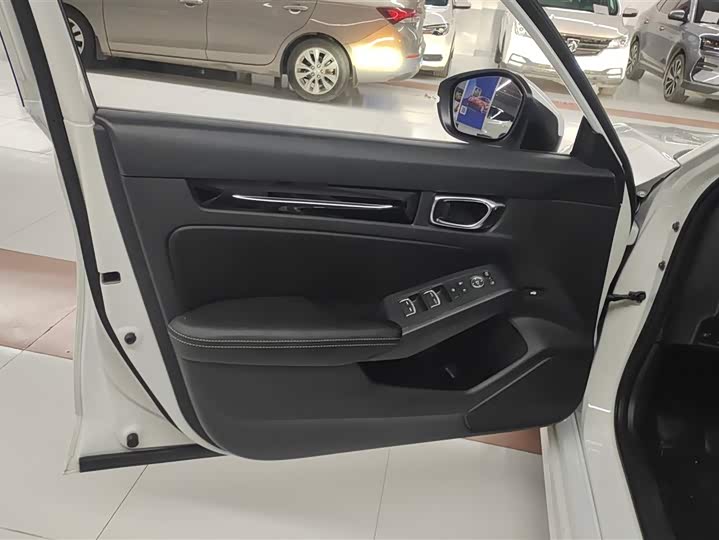 Фото 7 - Honda Civic