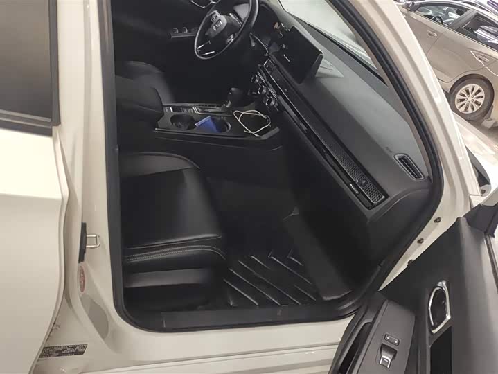 Фото 8 - Honda Civic