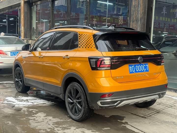 Фото 6 - Volkswagen T-Cross