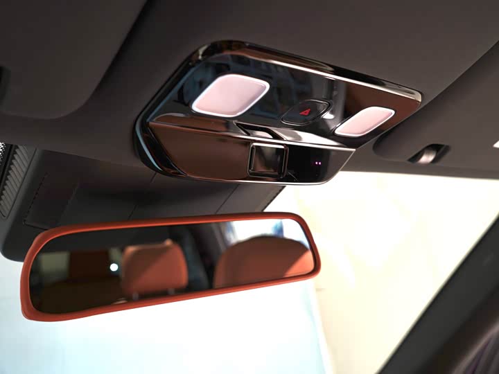 Фото 8 - LiXiang L9