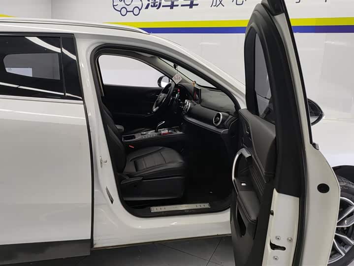 Фото 8 - Wey VV5