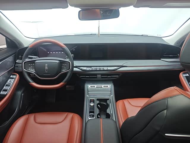 Фото 8 - Lincoln Z (Zephyr)