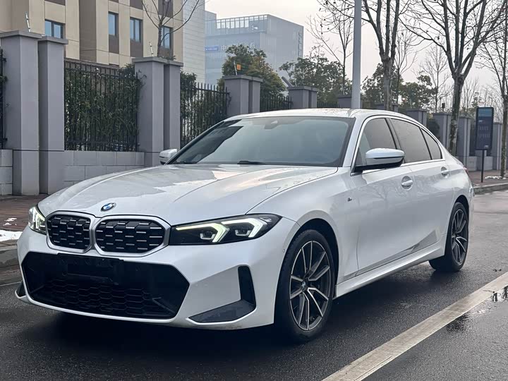 Фото 1 - BMW 3 Series