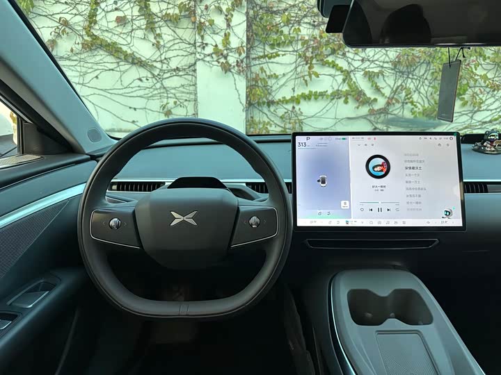 Фото 5 - XPeng Mona M03