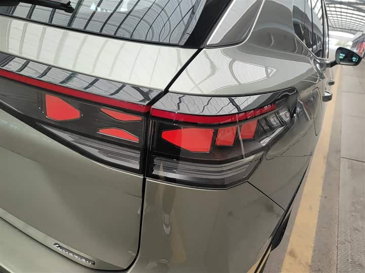 Фото 8 - Volkswagen Tayron