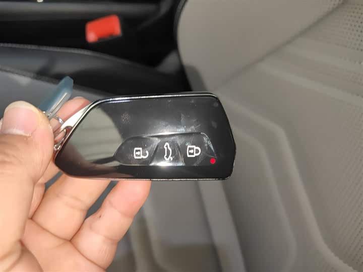 Фото 9 - Volkswagen Tayron