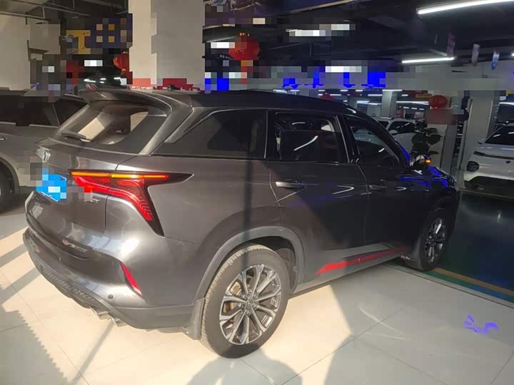 Фото 7 - Changan CS75 Plus